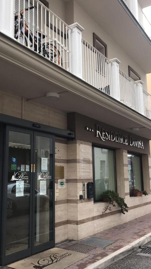 Residence Divina リミニ エクステリア 写真
