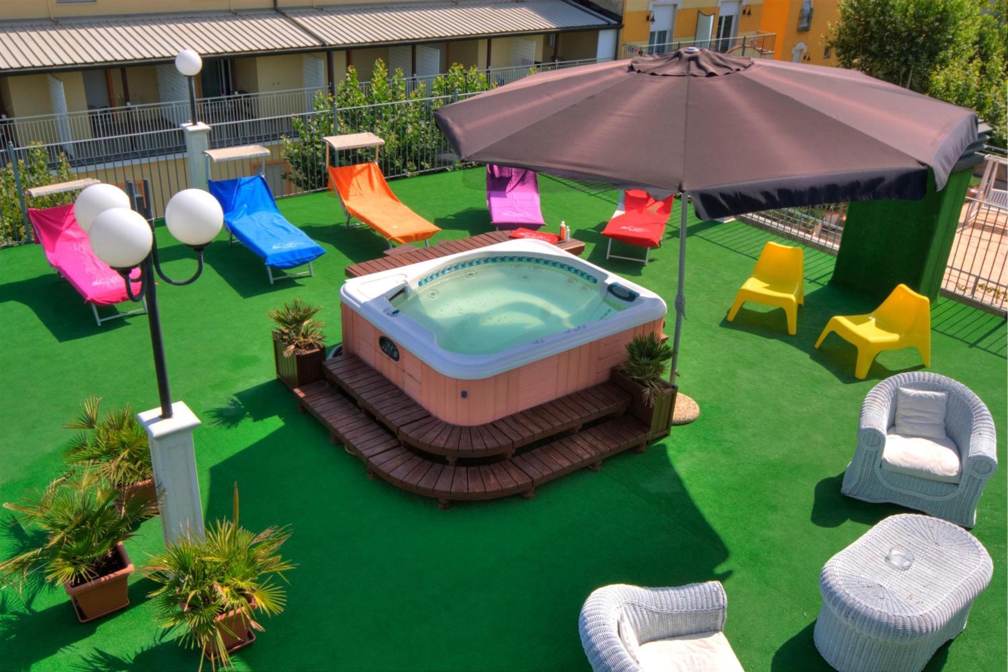 Residence Divina リミニ エクステリア 写真